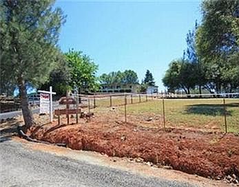 1st image of 2105 Moonbeam Dr