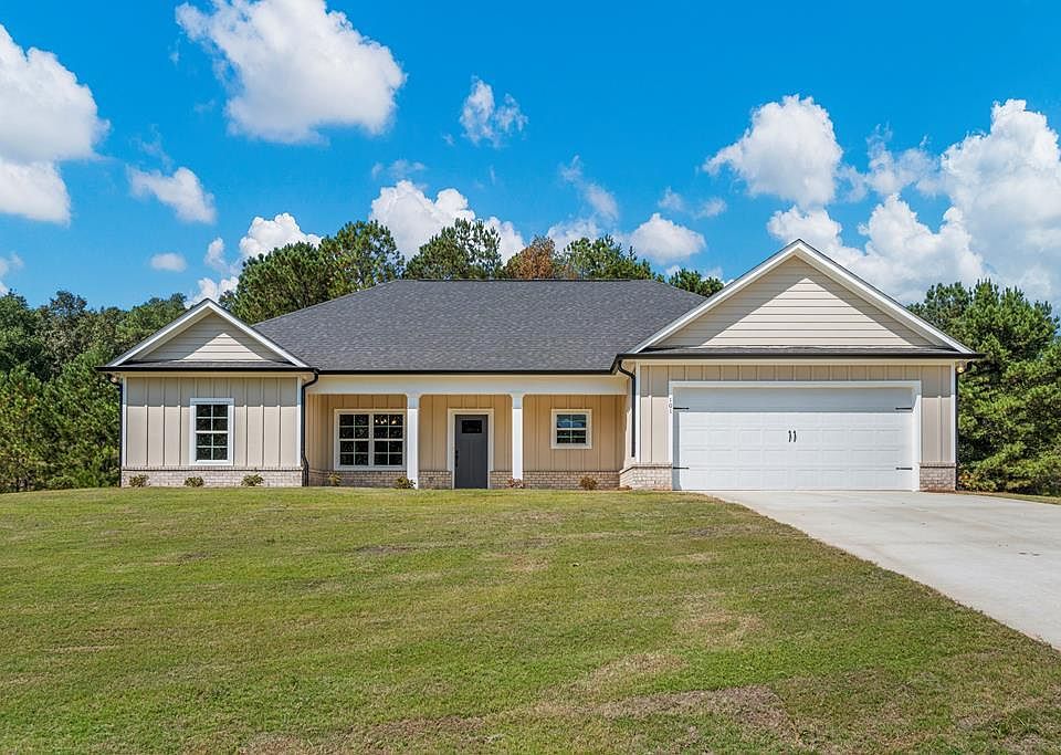 1st image of 107 Magnolia Ln #0