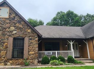 2650 State Route 127 N, Cobden, IL 62920