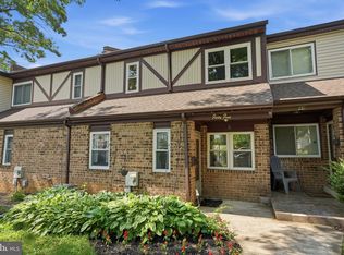45 Hollybrooke Dr, Langhorne, PA 19047