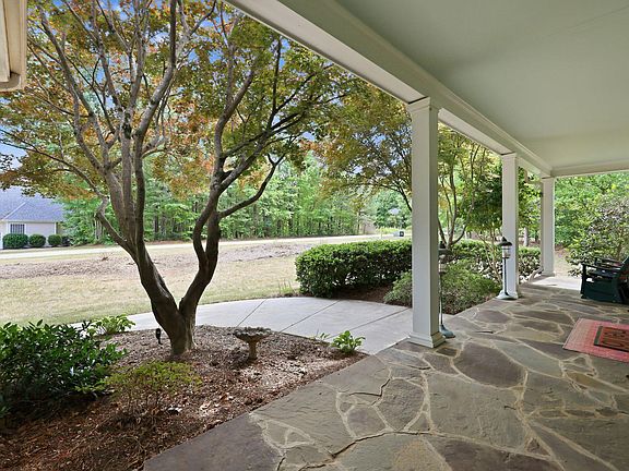 3rd image of 8705 Ormand Way