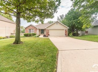 2237 Rodeo Dr, Lawrence, KS 66047