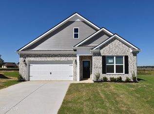 55 Clarendon Cv, Jackson, TN 38305