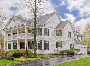 9082 Eversole Run Dr, Powell, OH 43065