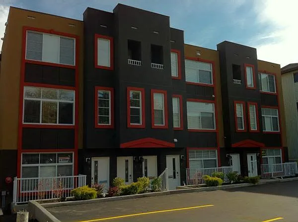 2306 17a St SW #101 — Photo 29