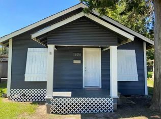 1026 Dallas St, Port Neches, TX 77651