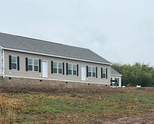 279 Chamberlain Way Photo 1