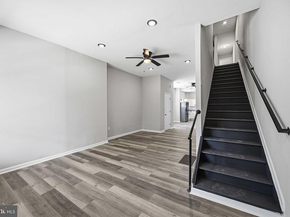 1st image of 263 W Duval St