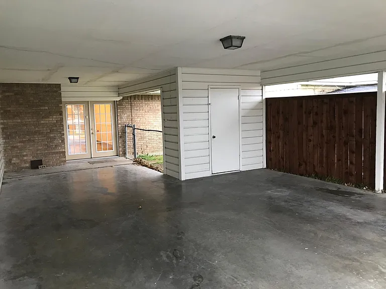 2107 Quail Run #A — Photo 16