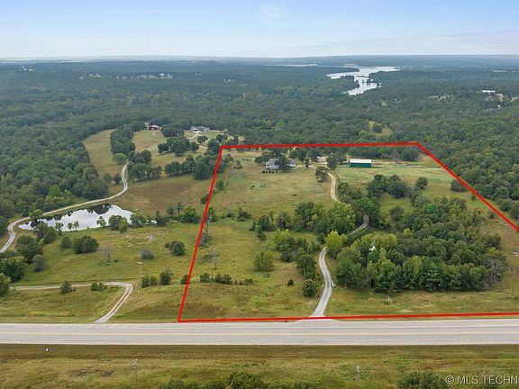 2nd image of 27172 W Highway 33