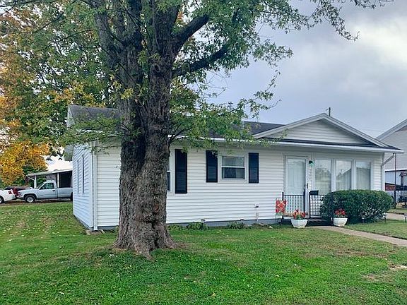 3rd image of 3304 Baybrook St