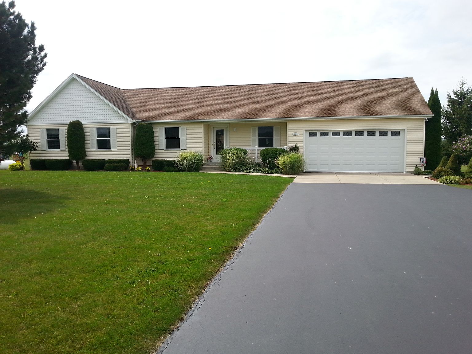 4410 Green Rd, Lockport, NY 14094 Zillow