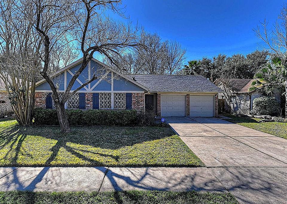 1st image of 16623 Kassikay Dr