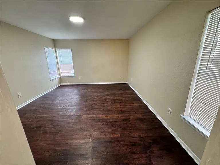 4609 Cornett Dr — Photo 16