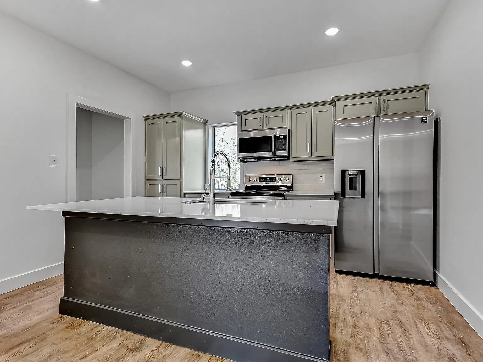 3260 West Crawford Street, Denison, TX 75020 - 602 — Photo 4