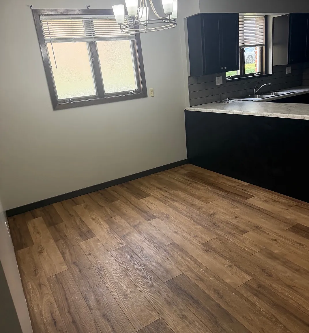 2 bed, 1242 sqft, $1,300 — Photo 3