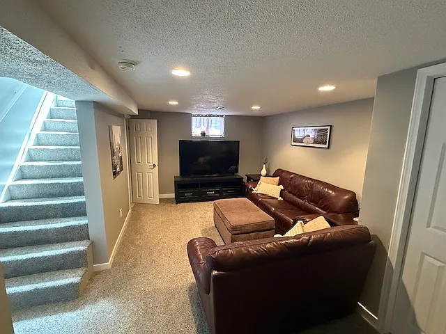 417 14th Ave N — Photo 18