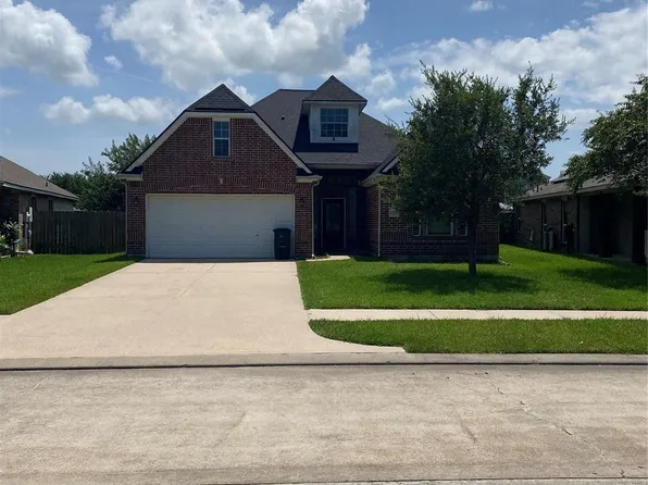 3131 Sun Terrace Ln, Dickinson, TX 77539