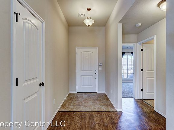 5th image of 9912 Allie Hope Ln