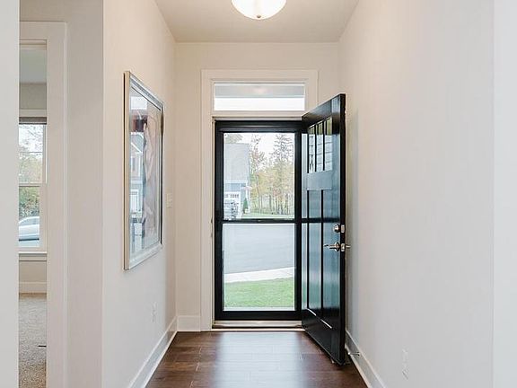 5th image of 2525 Easy St