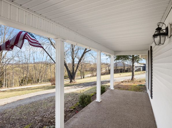 2287 Old Elizabethtown Rd, Springfield, KY 40069