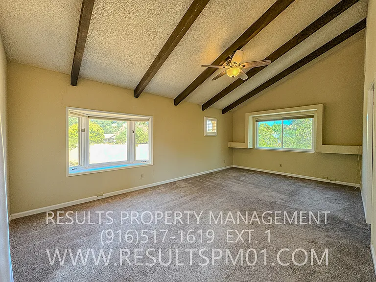 3415 Nathan Ct — Photo 31