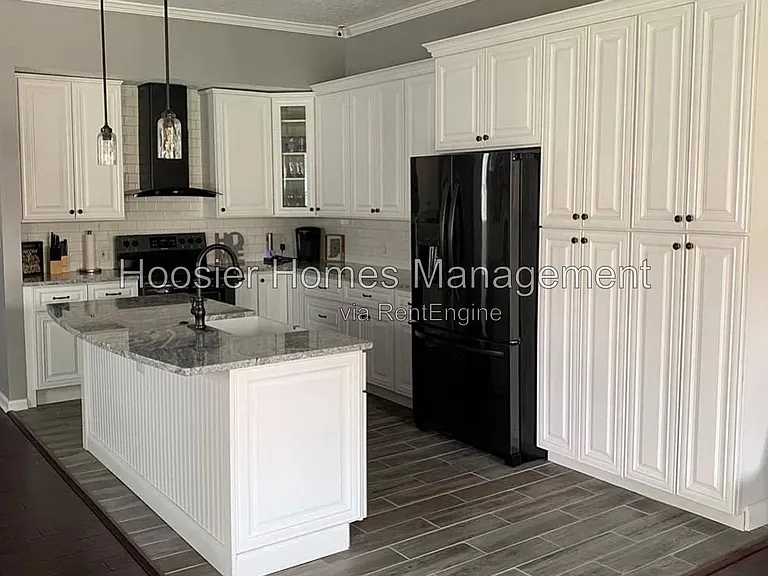 1301 Spann Ave — Photo 4