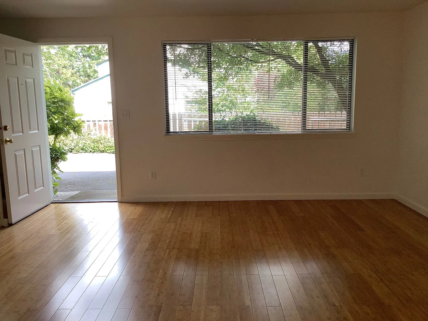 Three bedroom, 1.5 bath townhouse in quiet community | Available Mid-November — Photo 4