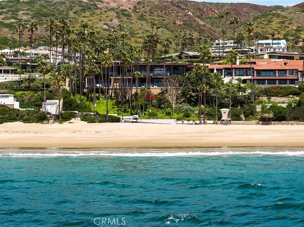 2495 Riviera Dr, Laguna Beach, CA 92651