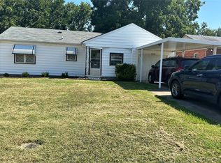 6836 E King St, Tulsa, OK 74115