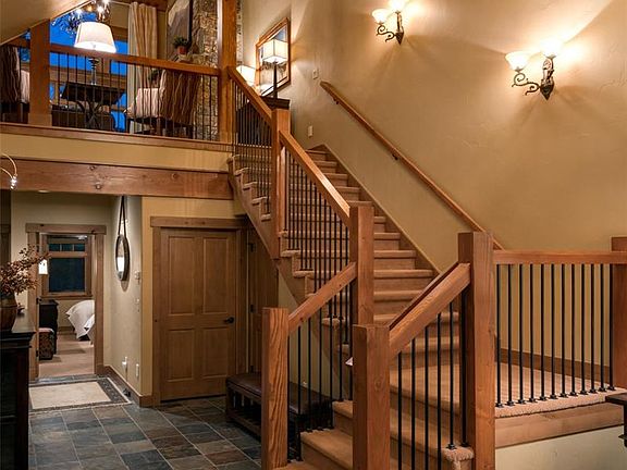 2nd image of 3286 Snowflake Cir