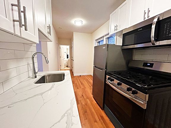 2nd image of 720 W Grace St #712-1N