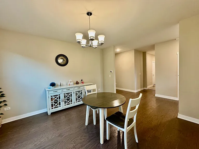 233 Farmstead Ct — Photo 17