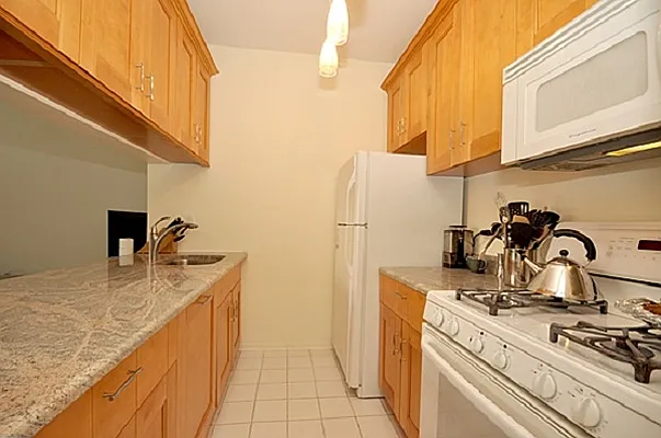 Rented by MNS | media 4