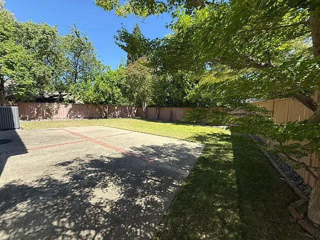 11861 Point Rock Way — Photo 19