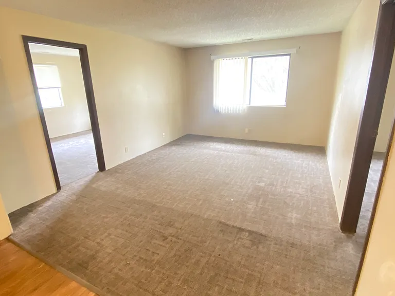 2227 A St #4 — Photo 1