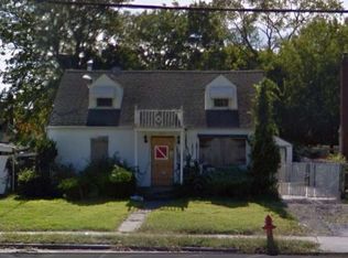 1022 Jerusalem Ave, Uniondale, NY 11553