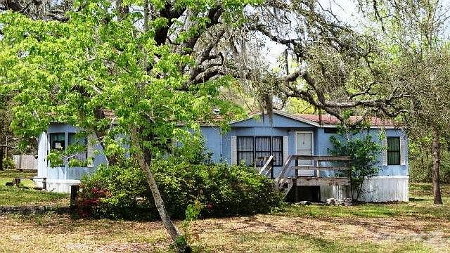 12027 Fir St Front View