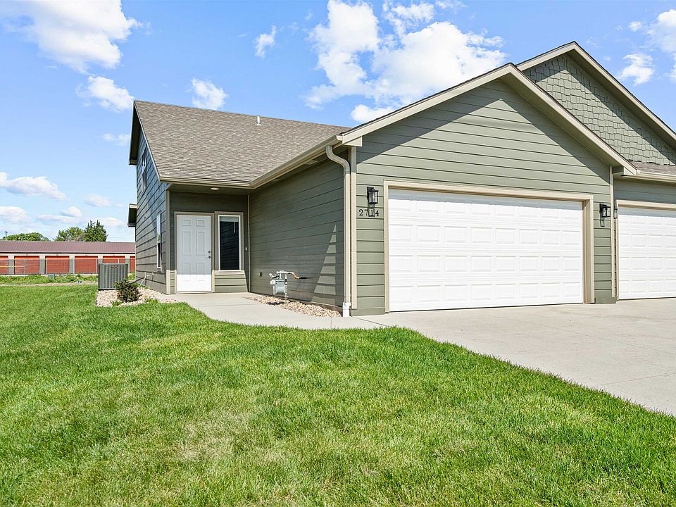 1st image of 2714 Tim Rogers Ln
