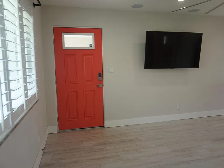 1 Seaside Dr — Photo 12