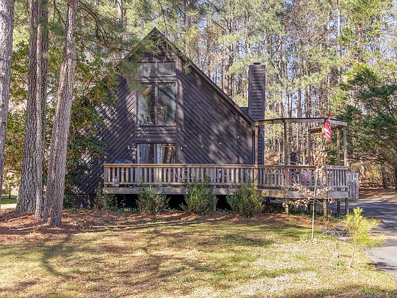 2nd image of 3616 Manford Dr