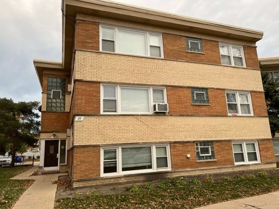 1st image of 39 Conti Pkwy #1S
