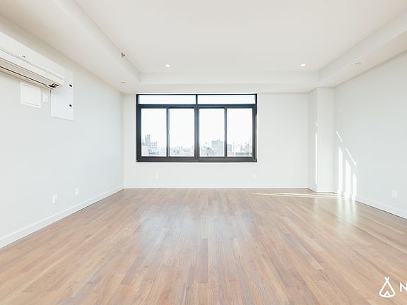 4th image of 594 Bushwick Ave #110