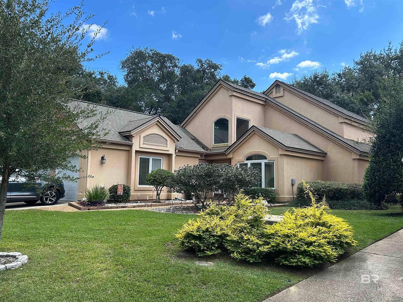 619 Saint Andrews Dr