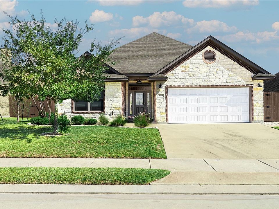 1st image of 4105 Muncaster Ln