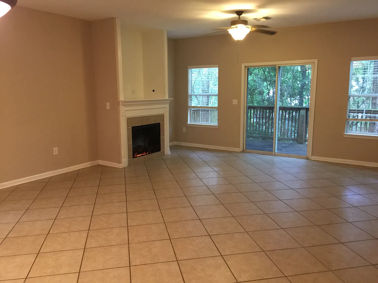 3 bed, 1748 sqft, $1,695 — Photo 3