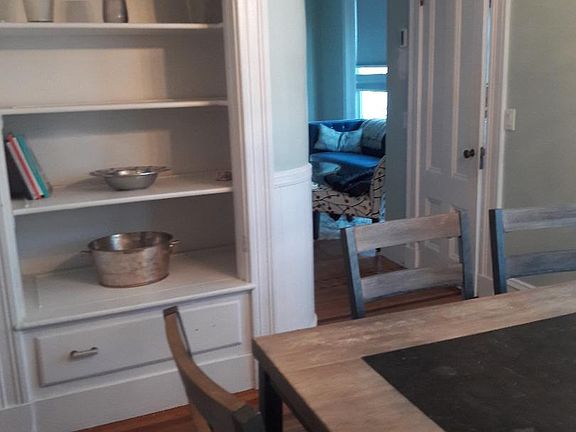 5th image of 283 Vinton St APT 1