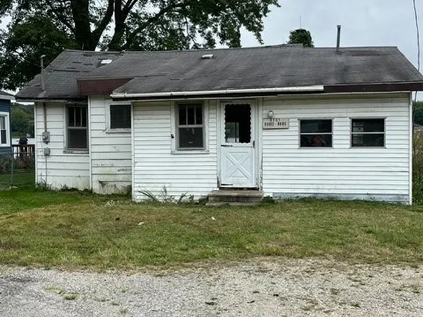 6141 N Lakeshore Drive, IN 46951