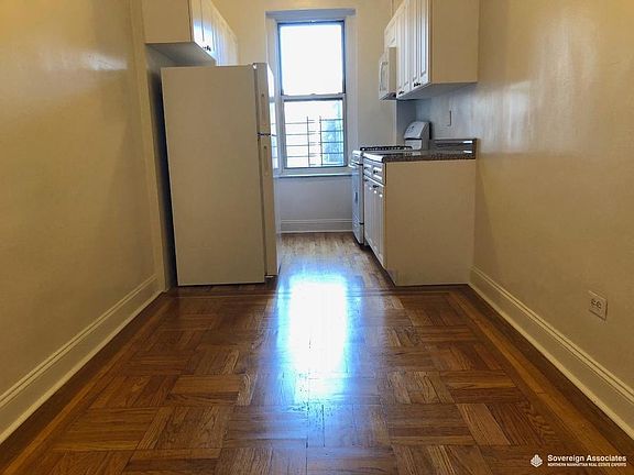 2nd image of 106 Pinehurst Ave APT A5