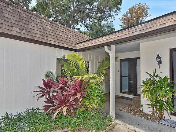 3rd image of 6934 Woodwind Dr #5